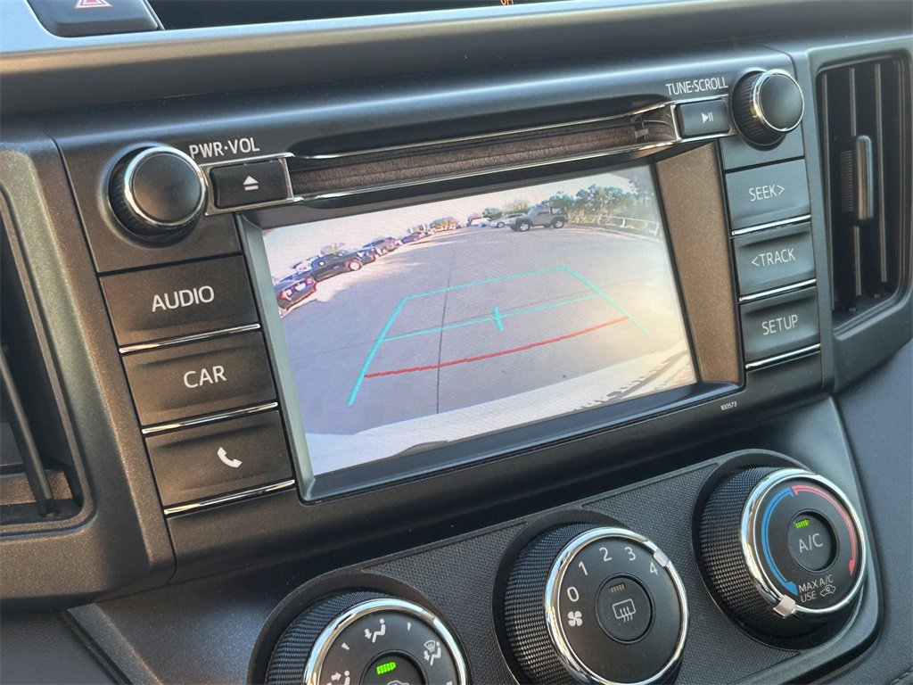 Used 2018 Toyota RAV4 LE image 26