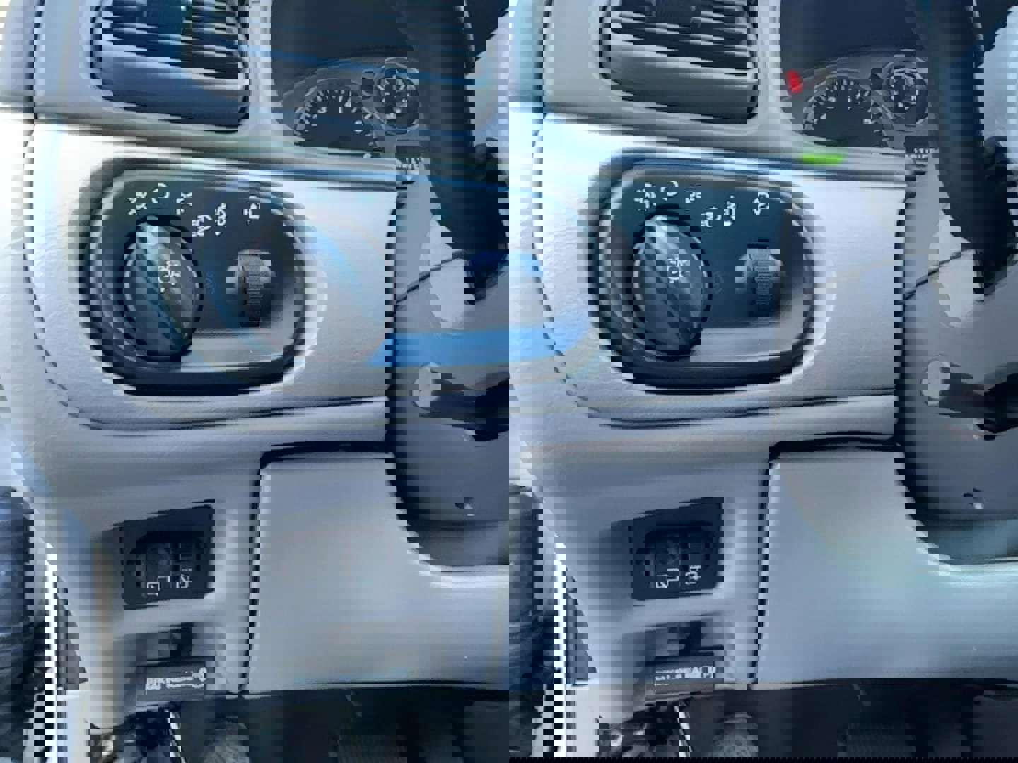 Used 2005 Mercury Sable LS image 13