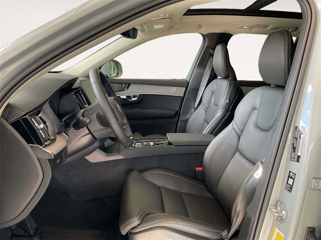 New 2026 Volvo XC90 B6 Ultra image 9