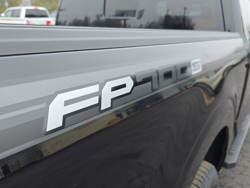 New 2025 Ford F150 Lariat w/ Equipment Group 501A Mid image 11