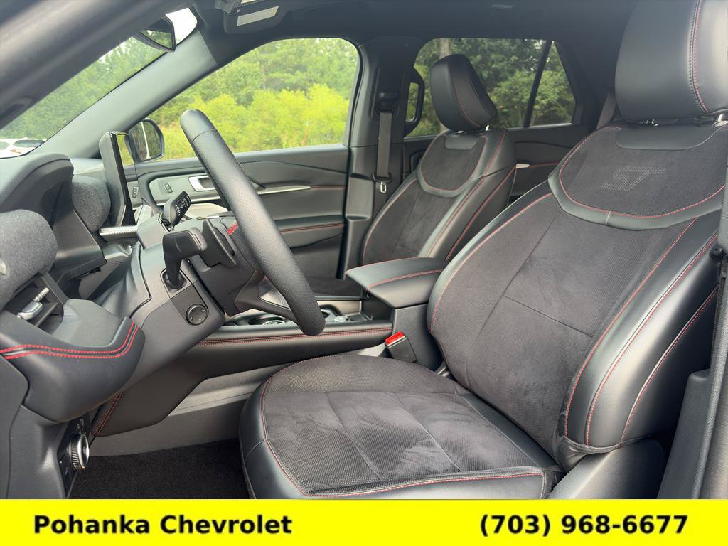 Used 2025 Ford Explorer ST AWD/4WD image 20