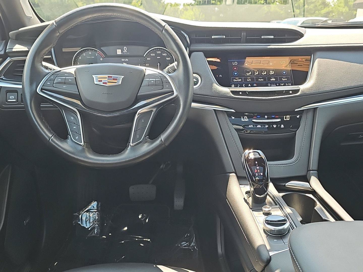 Used 2023 Cadillac XT5 Premium Luxury AWD/4WD image 13