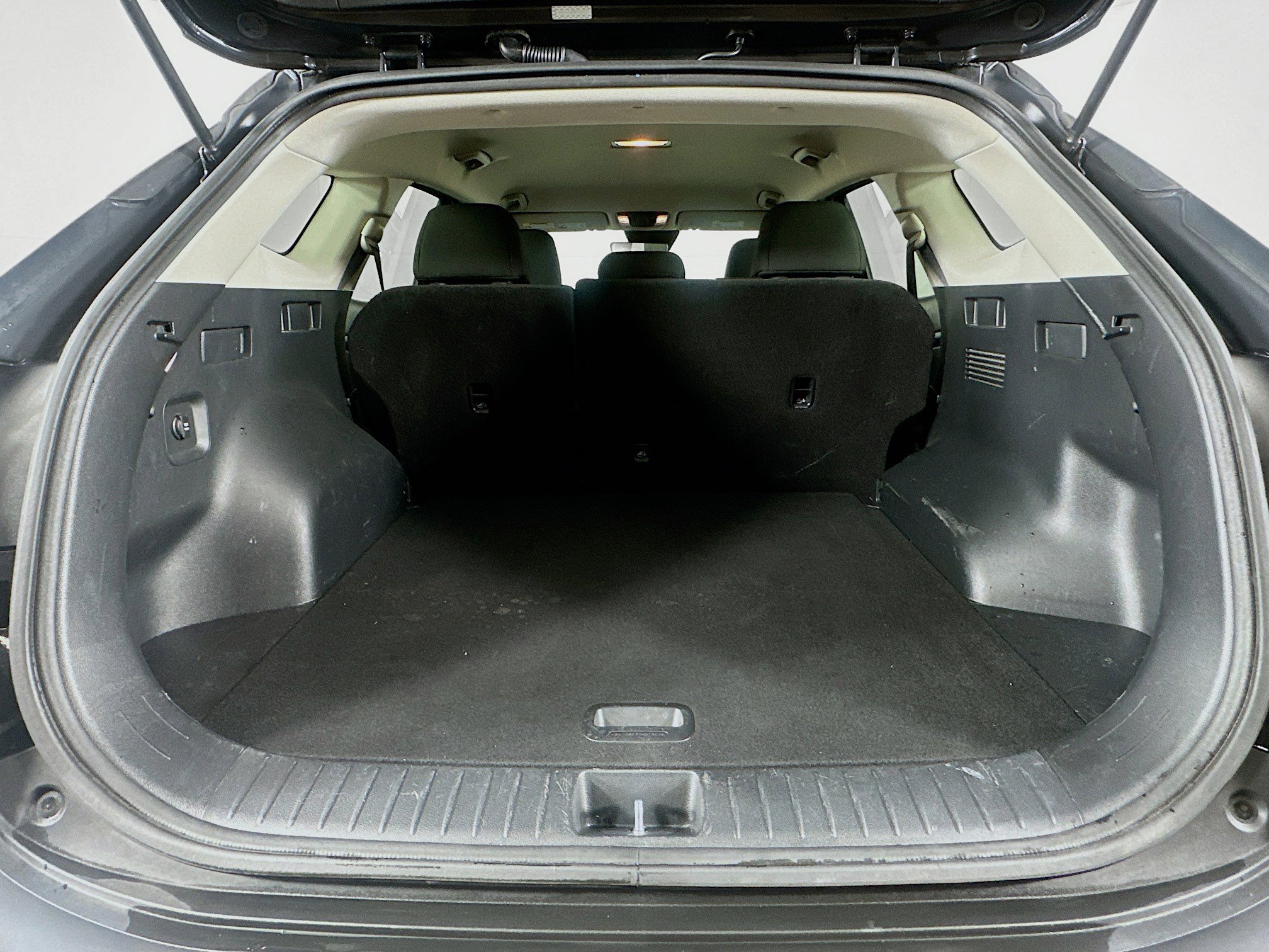 Used 2023 Kia Sportage LX image 28