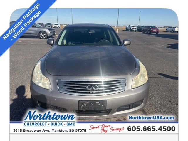 Used 2007 INFINITI G35 x Sedan w/ Premium Pkg image 2