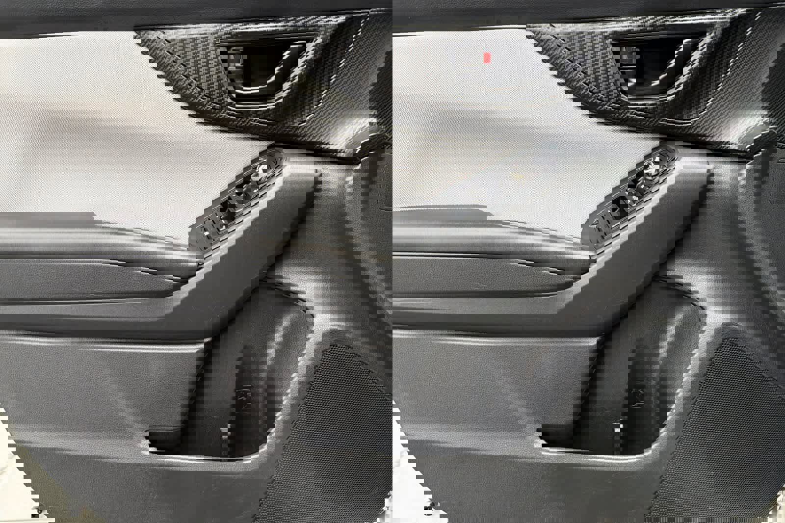 Used 2023 Subaru Crosstrek 2.0i Premium image 14