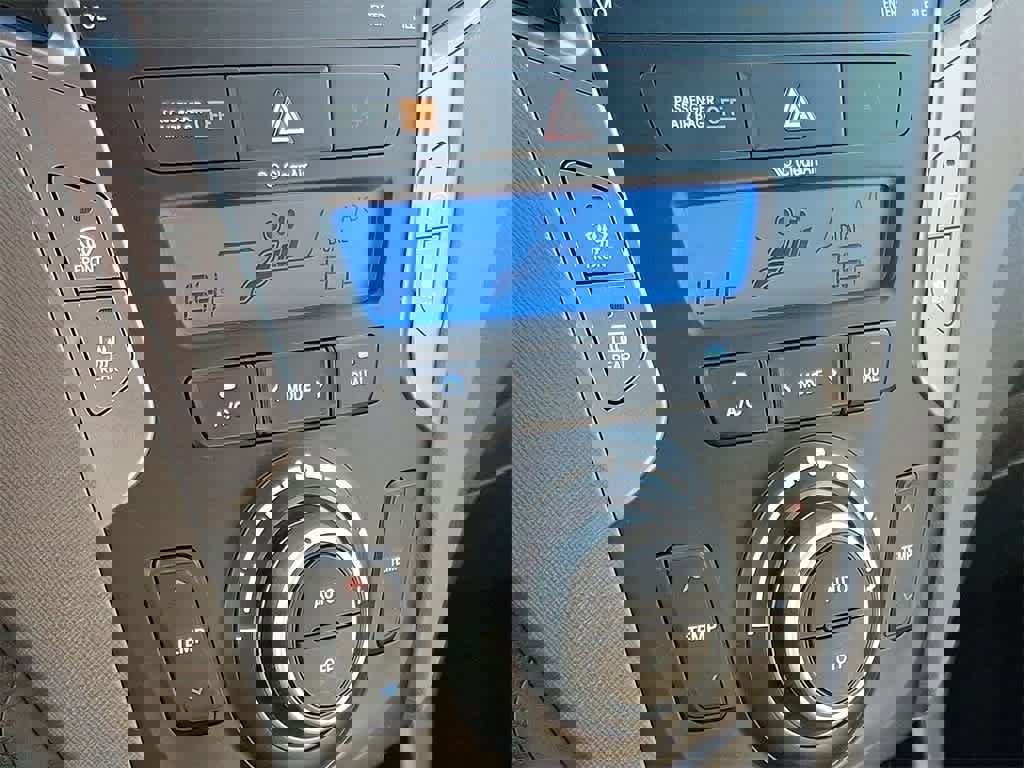 Used 2016 Hyundai Santa Fe Limited image 15