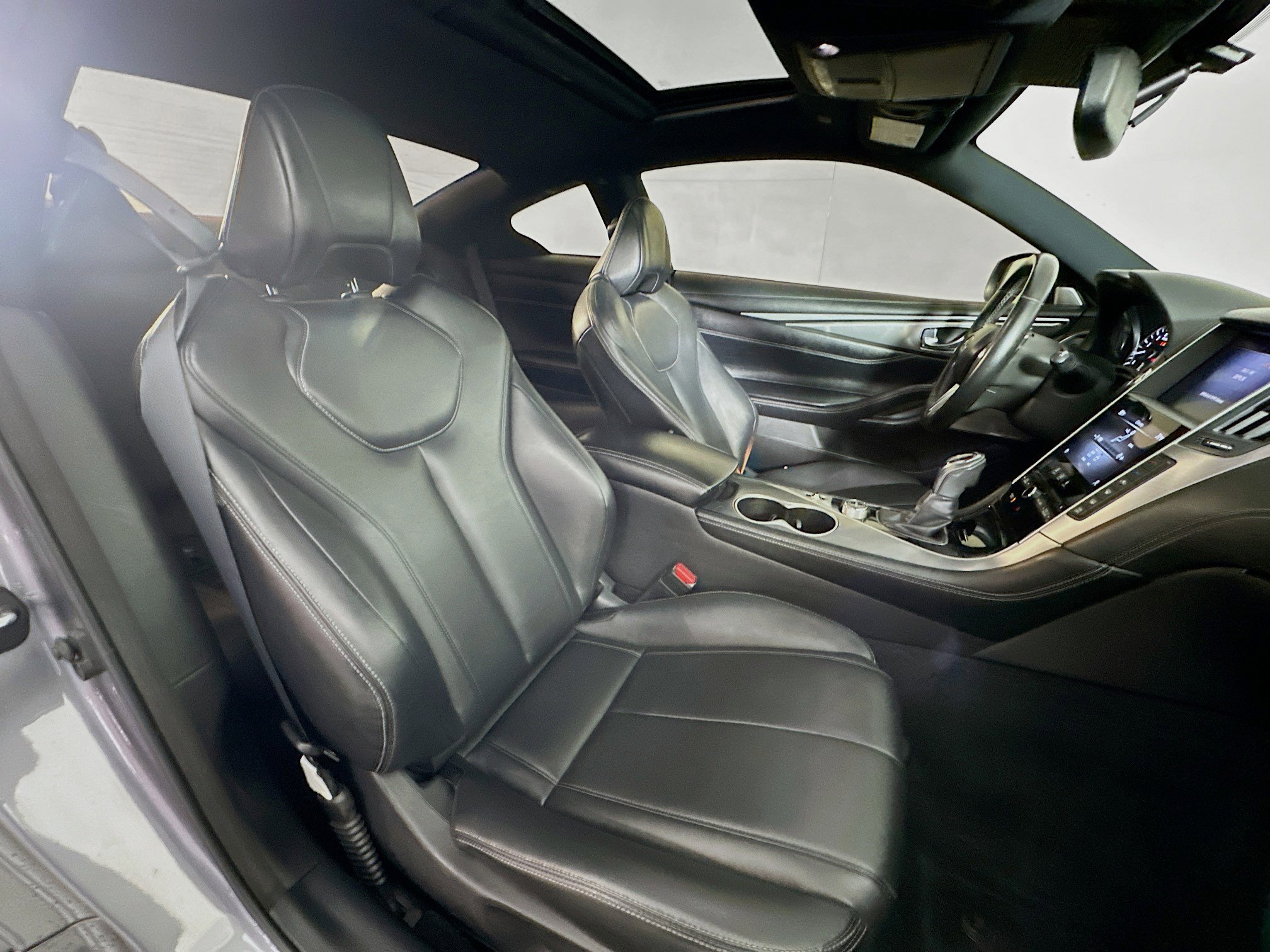 Used 2020 INFINITI Q60 3.0t Luxe image 28