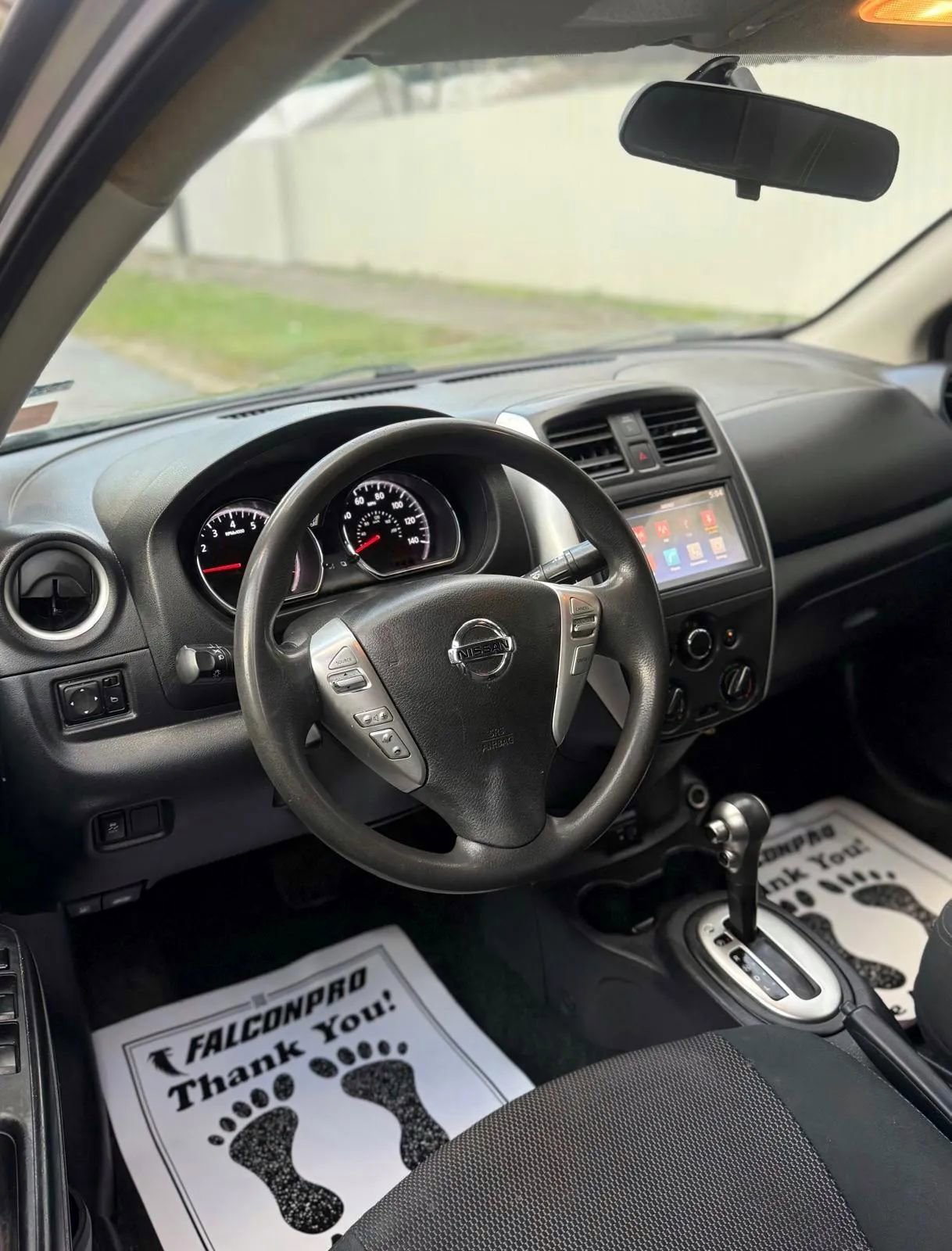 Used 2019 Nissan Versa SV image 10