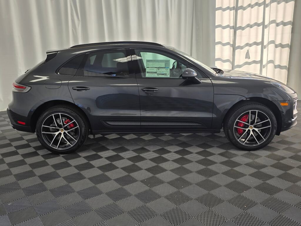 New 2025 Porsche Macan S image 8