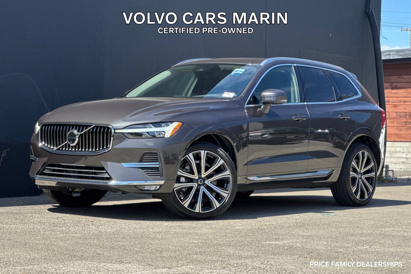 Certified 2023 Volvo XC60 B6 Ultimate w/ Protection Package Premier