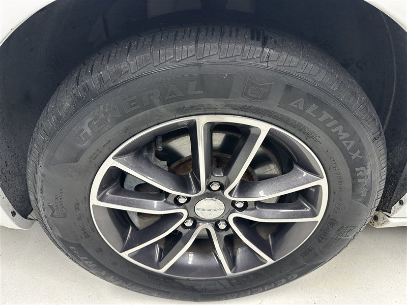 Used 2017 Dodge Grand Caravan SXT FWD image 19