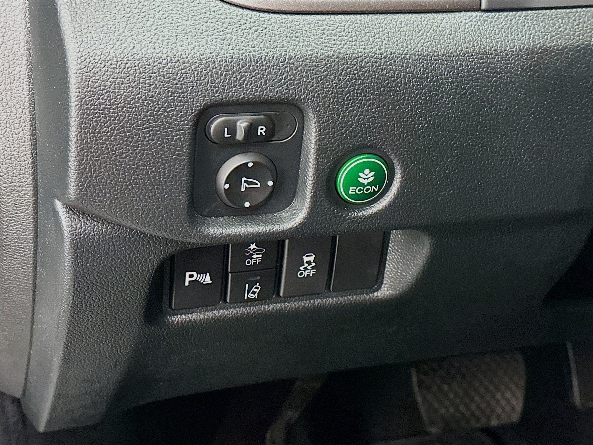 Used 2023 Honda Passport EX-L image 17