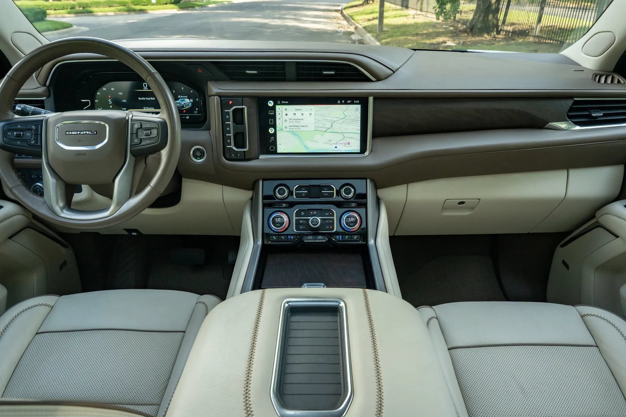 Used 2022 GMC Yukon Denali AWD/4WD image 19