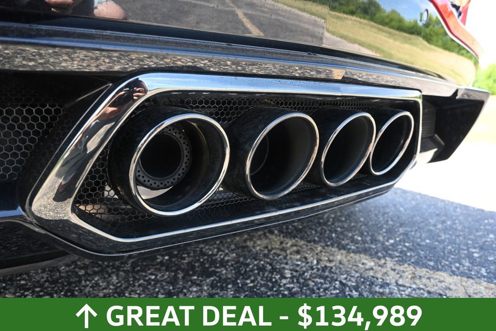 Used 2026 Chevrolet Corvette Z06 w/ Stealth Interior Trim Package RWD image 17