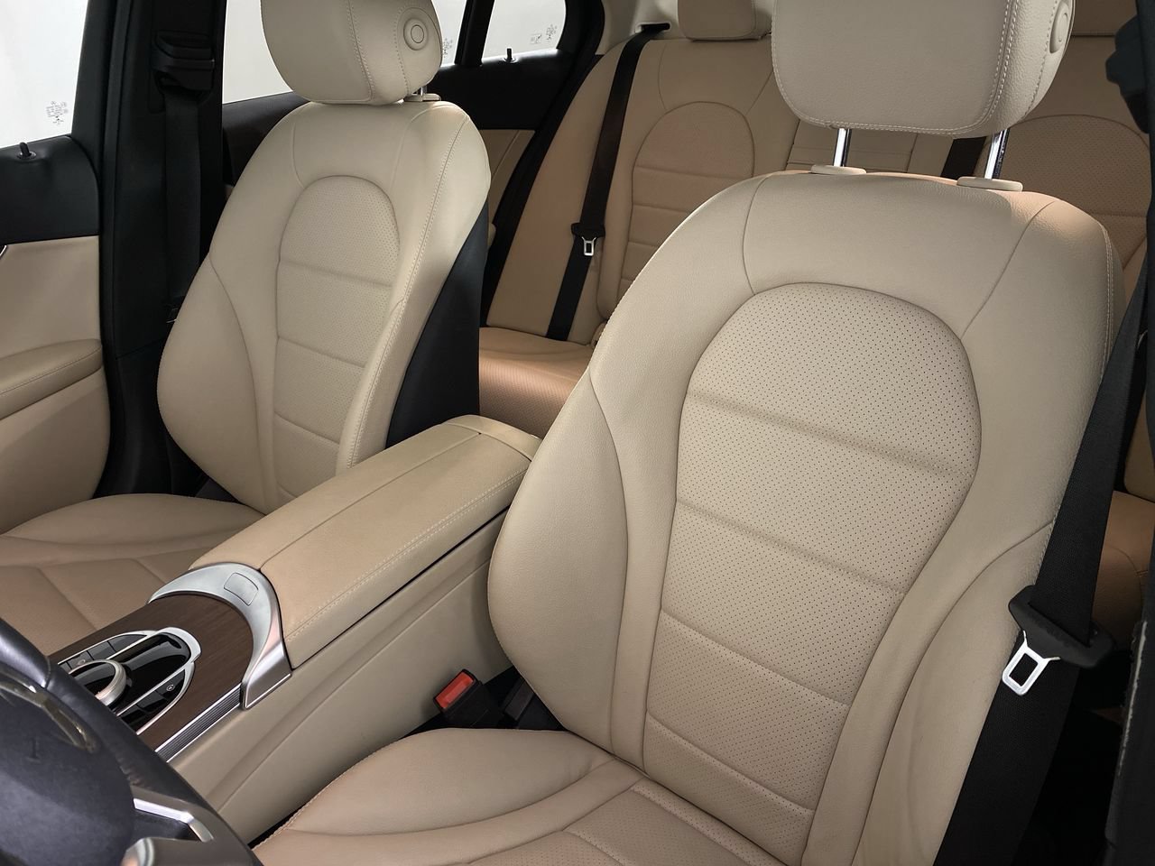 Used 2021 Mercedes-Benz C 300 4MATIC Sedan image 11