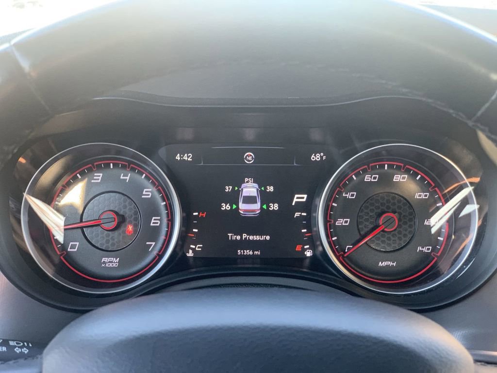 Used 2023 Dodge Charger SXT image 8