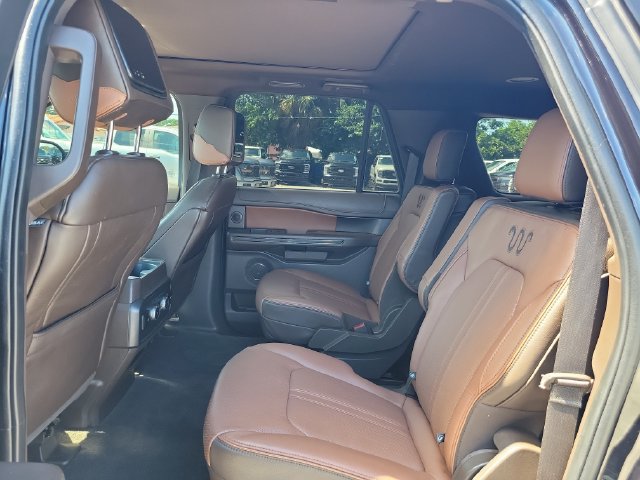 Certified 2022 Ford Expedition Max King Ranch AWD/4WD image 10