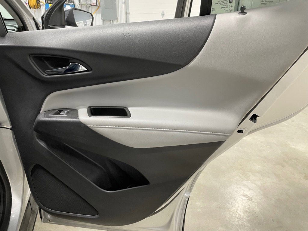 Used 2021 Chevrolet Equinox Premier image 25