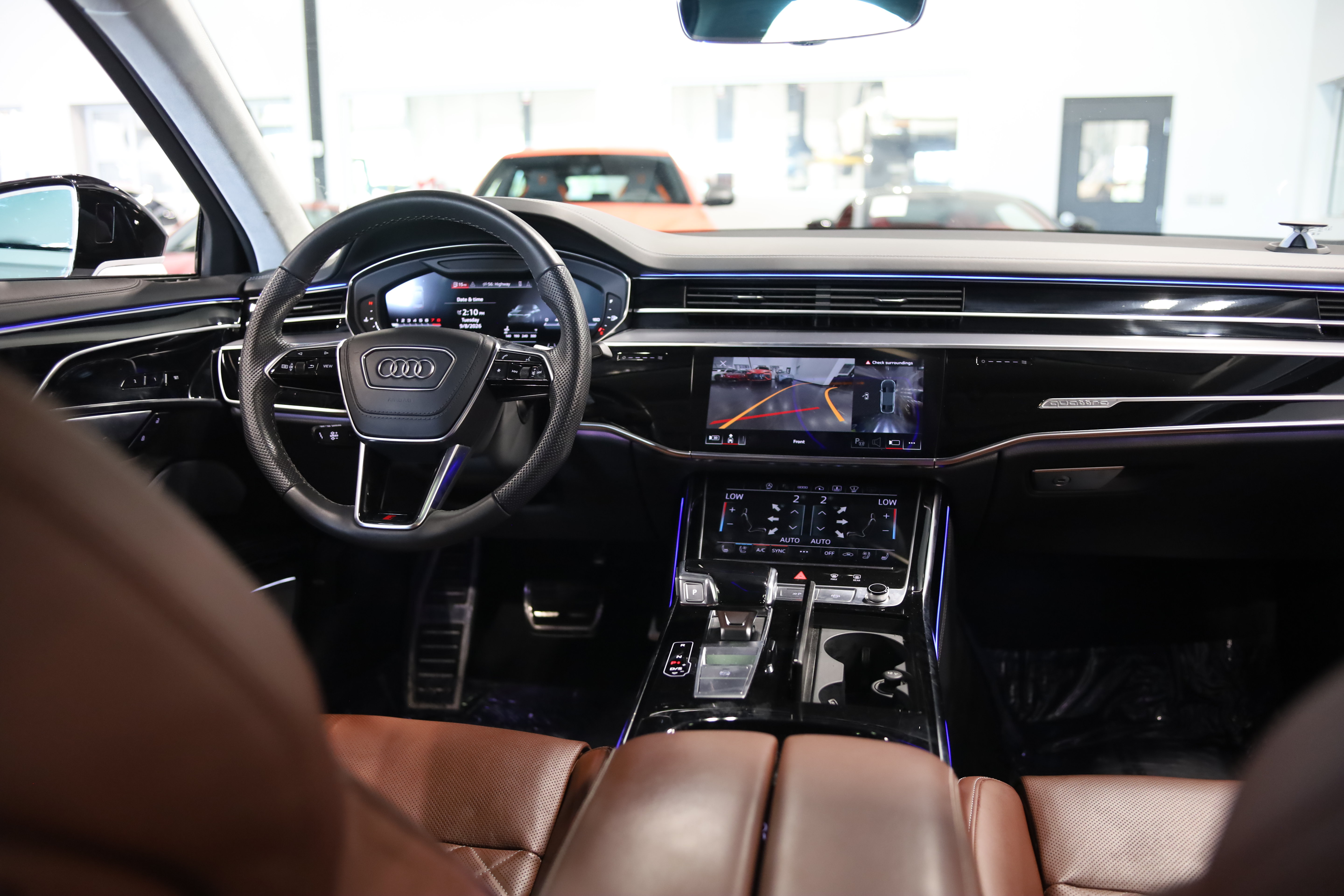 Used 2023 Audi S8 AWD/4WD image 30