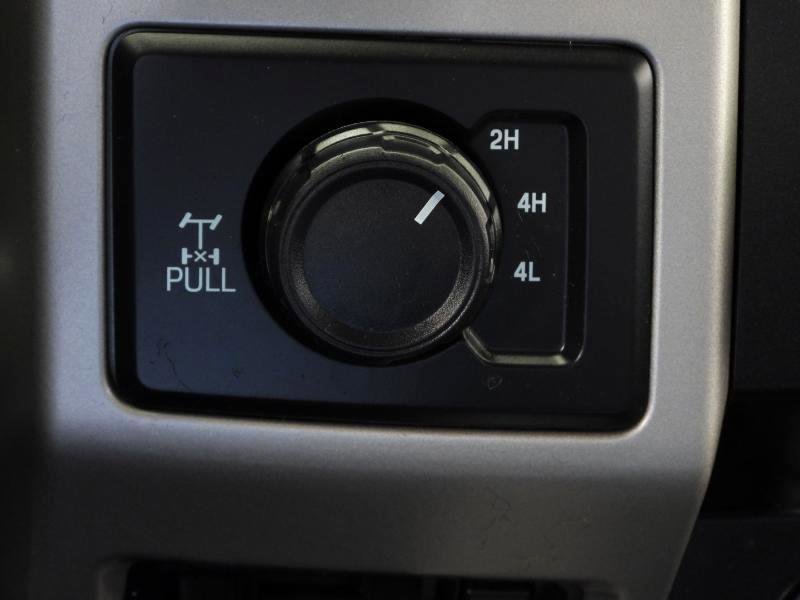 Used 2020 Ford F250 Lariat w/ Tremor Off-Road Package AWD/4WD image 79