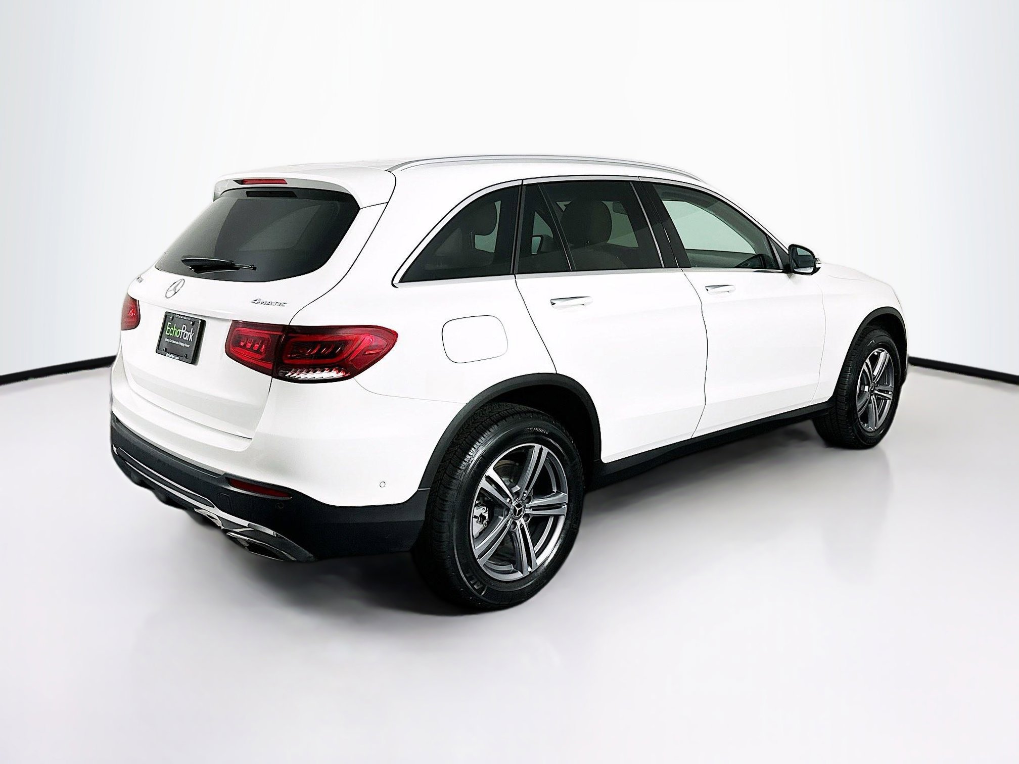 Used 2022 Mercedes-Benz GLC 300 4MATIC w/ Premium Package Lite image 9