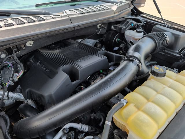 Used 2019 Ford F150 XLT w/ Equipment Group 302A Luxury AWD/4WD image 27