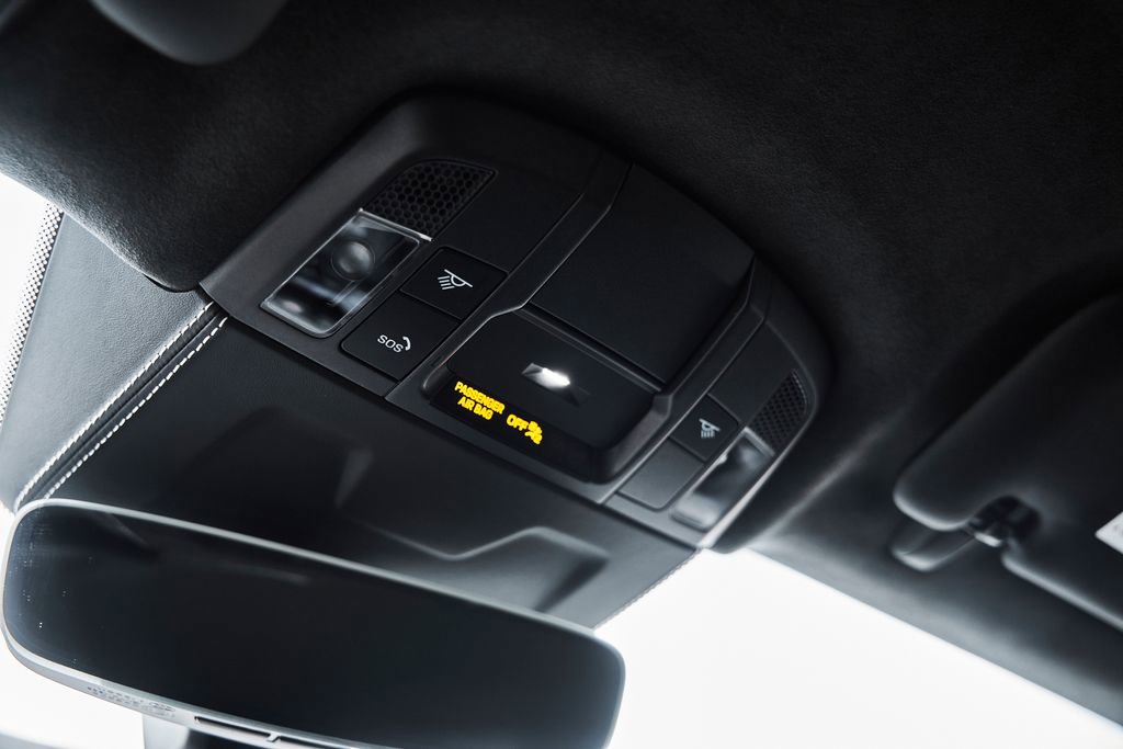 Used 2025 Porsche 911 GT3 RWD image 79