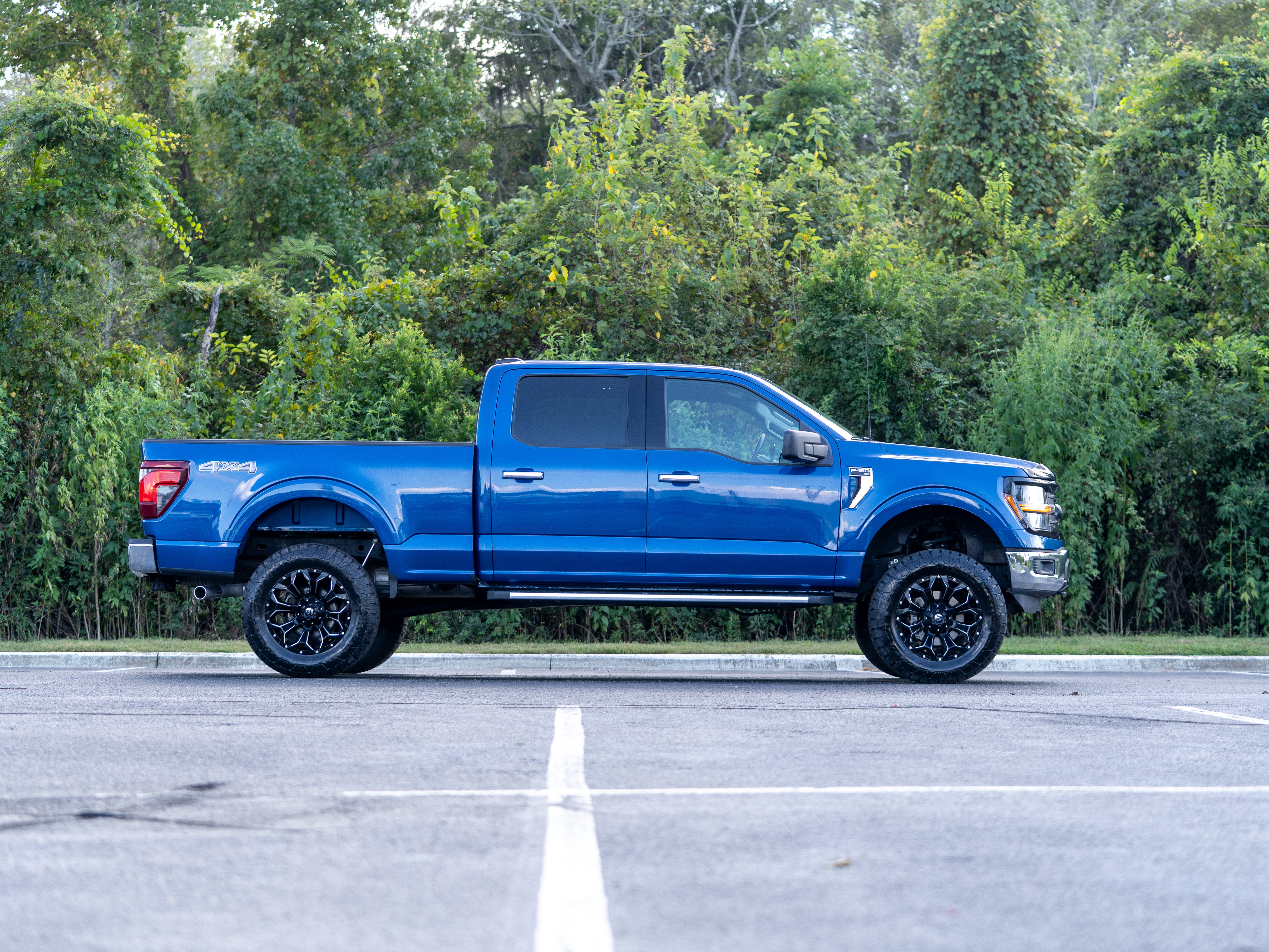 Used 2025 Ford F150 XLT w/ Equipment Group 301A Standard AWD/4WD image 5