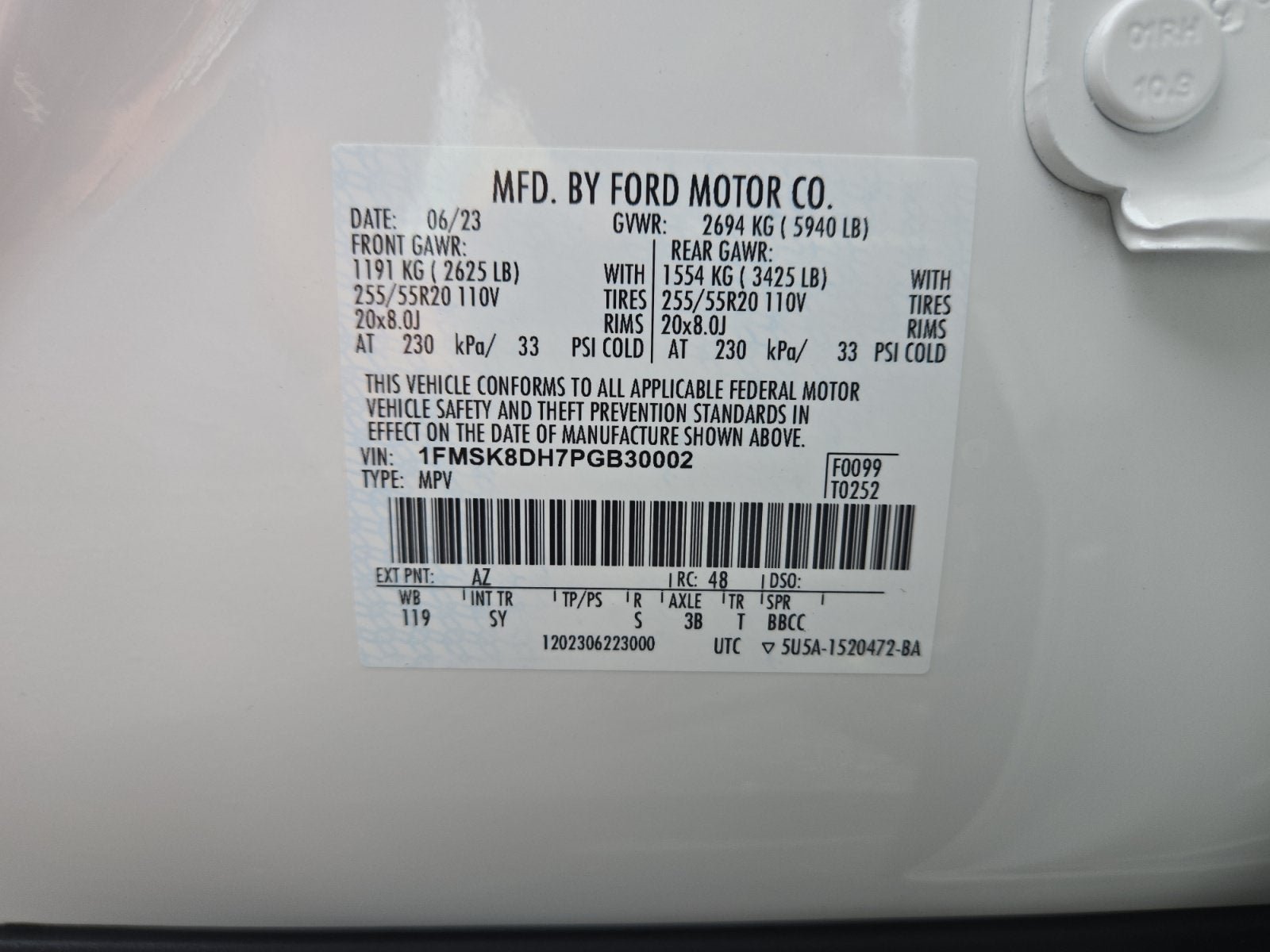 Certified 2023 Ford Explorer XLT w/ Equipment Group 202A AWD/4WD image 27