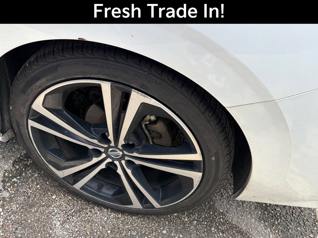 Used 2020 Nissan Sentra SR FWD image 6