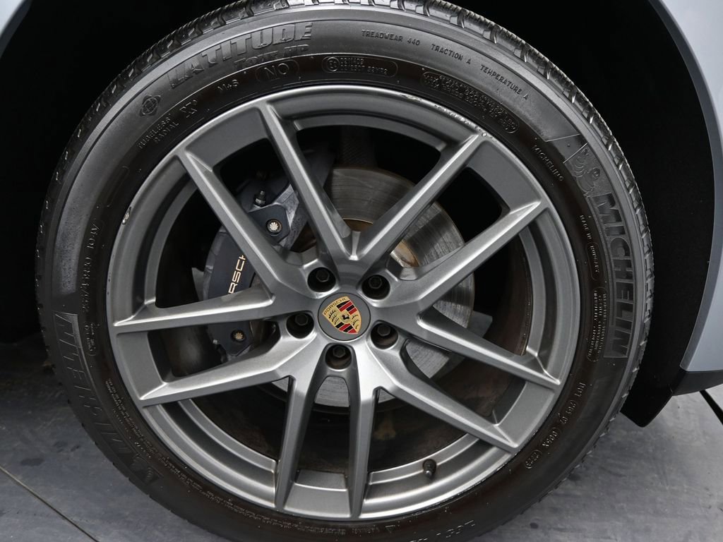 Used 2024 Porsche Macan Turbo image 54
