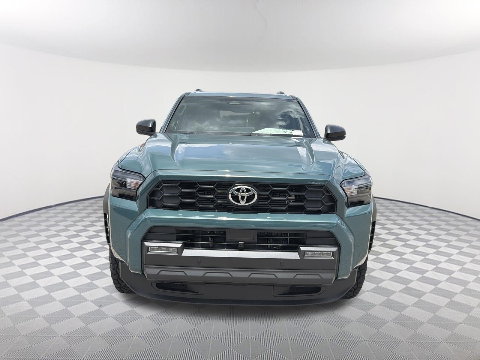 New 2026 Toyota 4Runner TRD Off-Road Premium AWD/4WD image 2