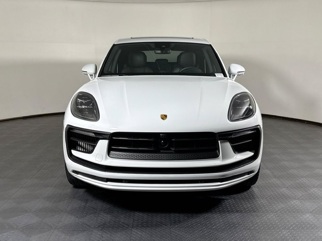 Certified 2026 Porsche Macan S AWD/4WD image 10