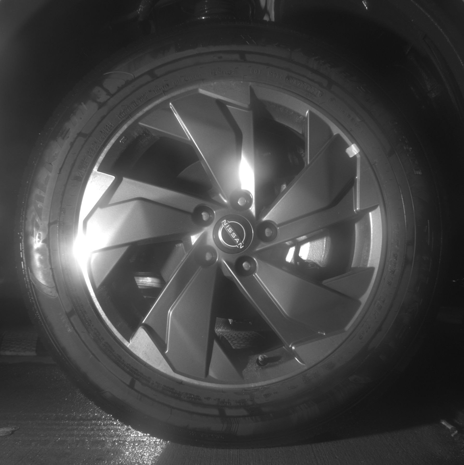 Used 2025 Nissan Rogue SV image 13