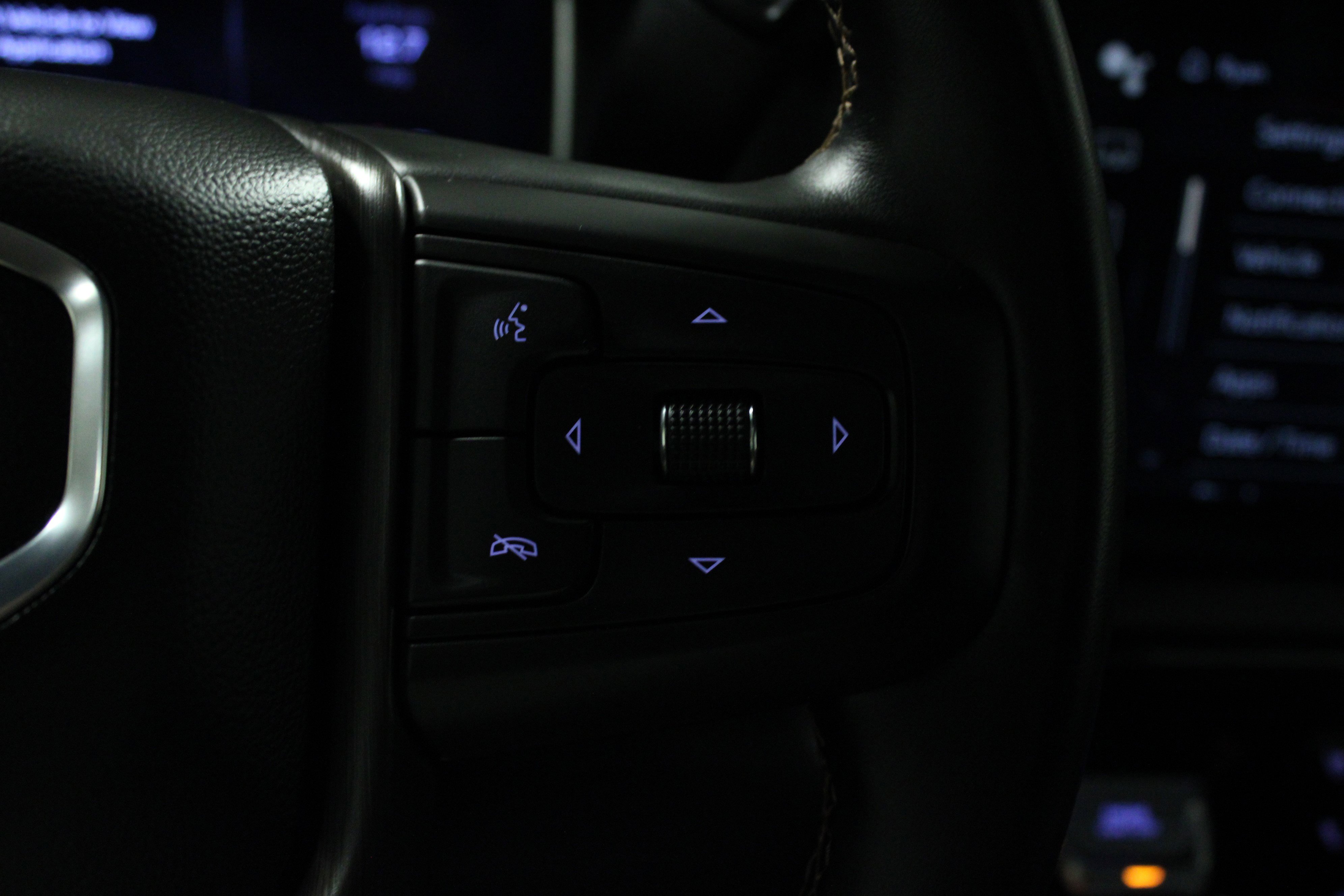 Used 2025 GMC Sierra 2500 AT4 w/ AT4 Premium Plus Package image 21