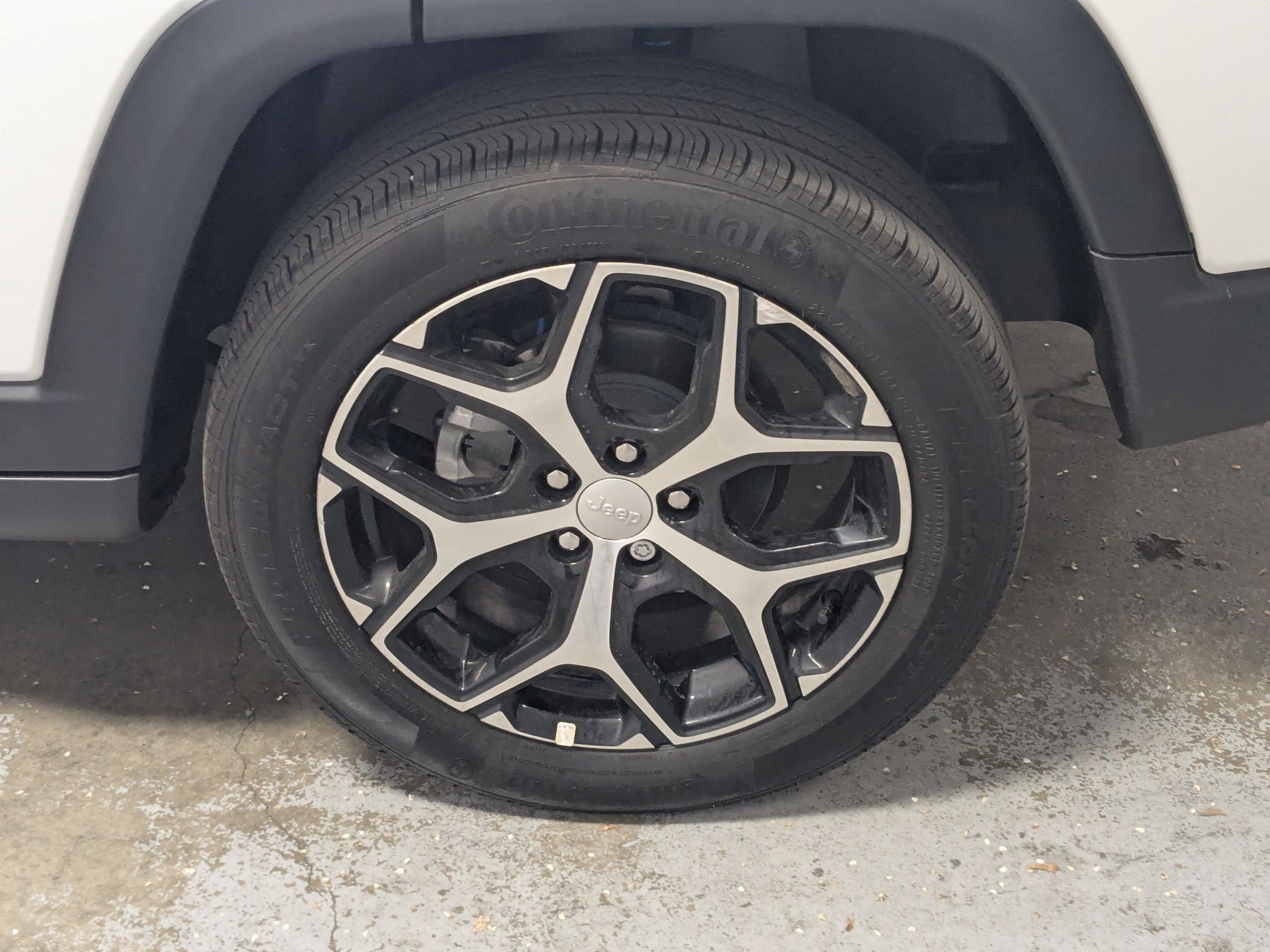 Certified 2024 Jeep Compass Limited AWD/4WD image 26