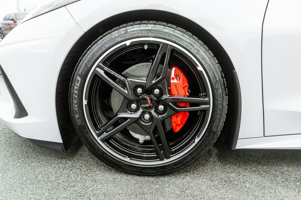 Used 2024 Chevrolet Corvette Stingray Premium Cpe w/ Battery Protection Package image 36