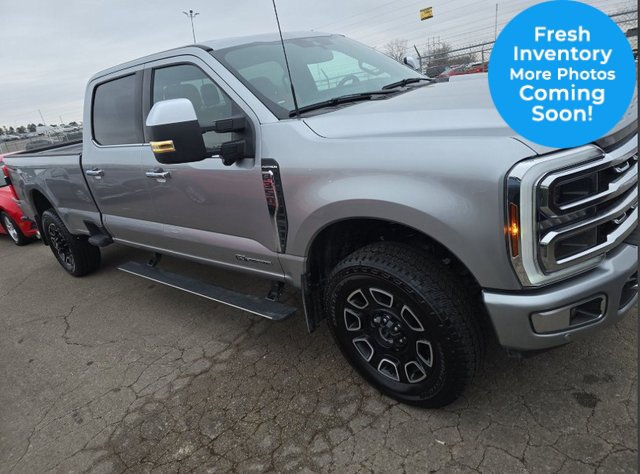 Used 2024 Ford F350 Platinum image 1