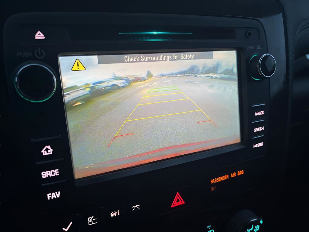 Used 2017 Chevrolet Traverse LT w/ Style and Technology Package FWD image 30