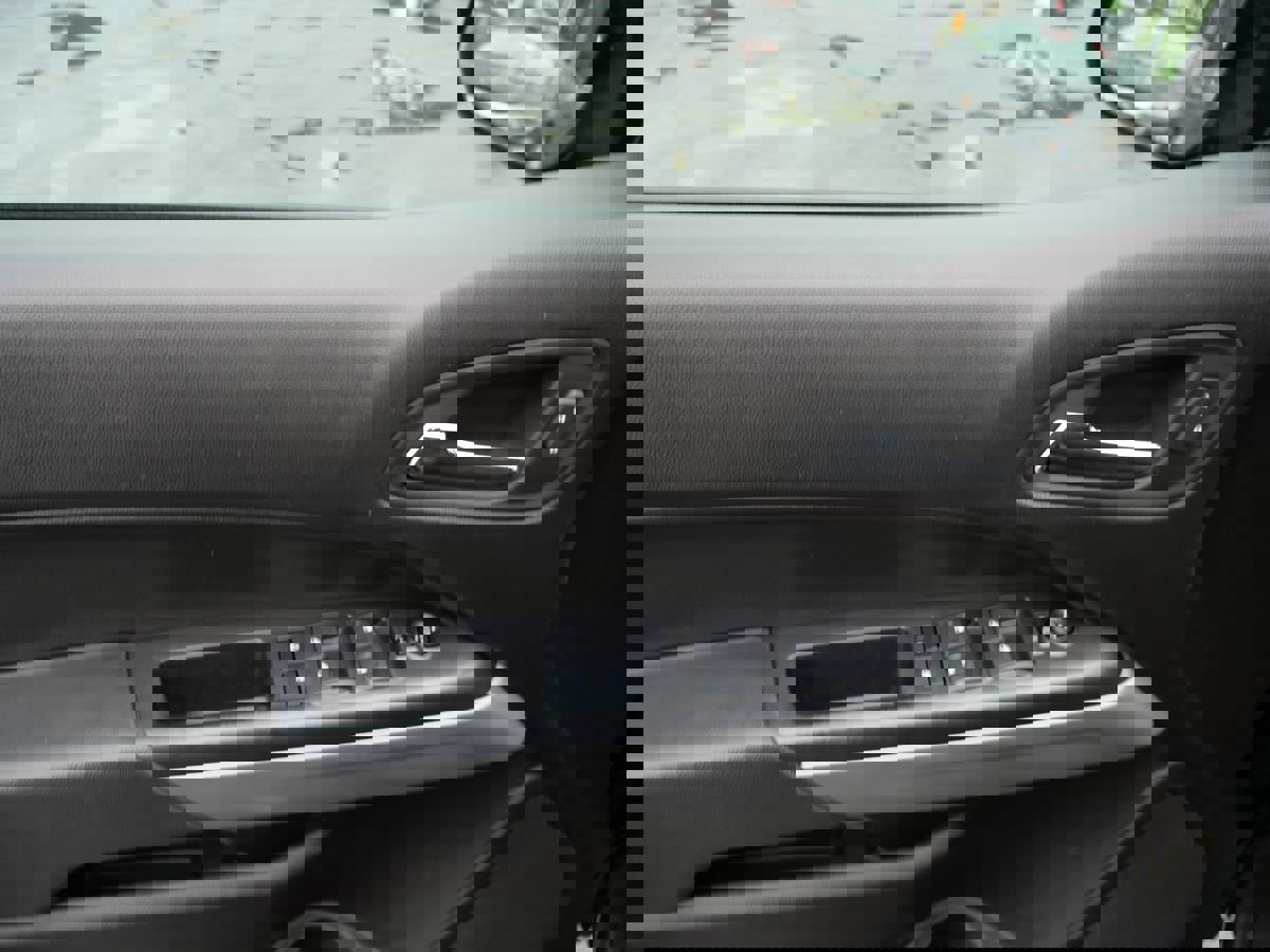 Used 2018 Chevrolet Colorado LT image 13