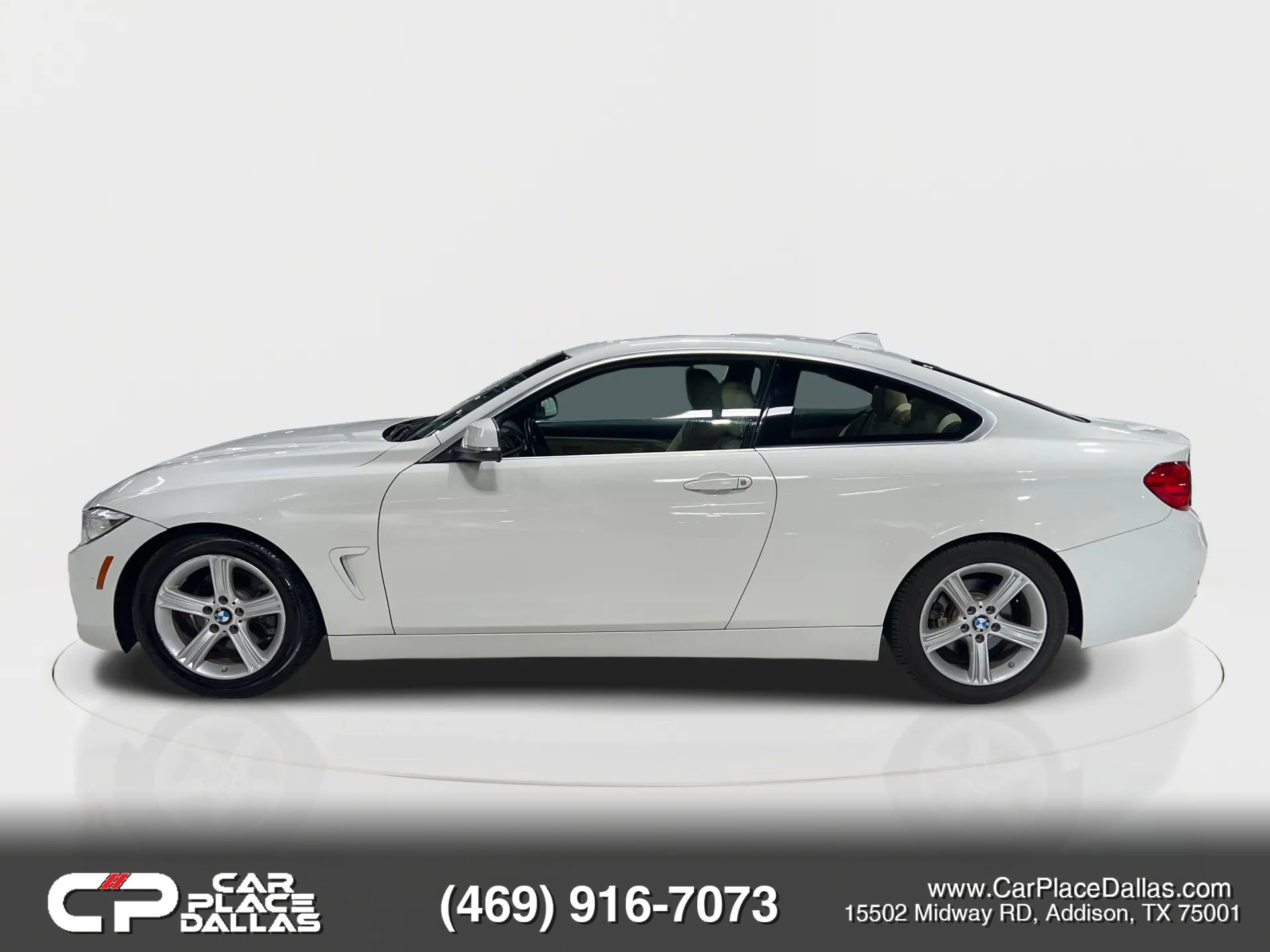 Used 2016 BMW 428i Coupe w/ Driver Assistance Package image 3
