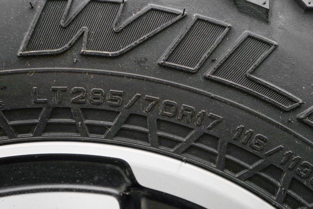 Used 2024 Jeep Gladiator Rubicon w/ Convenience Group image 43