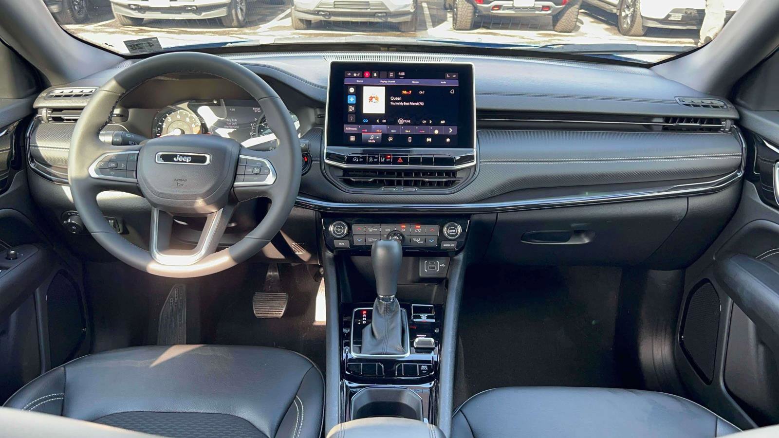 Used 2023 Jeep Compass Latitude w/ Convenience Group image 29