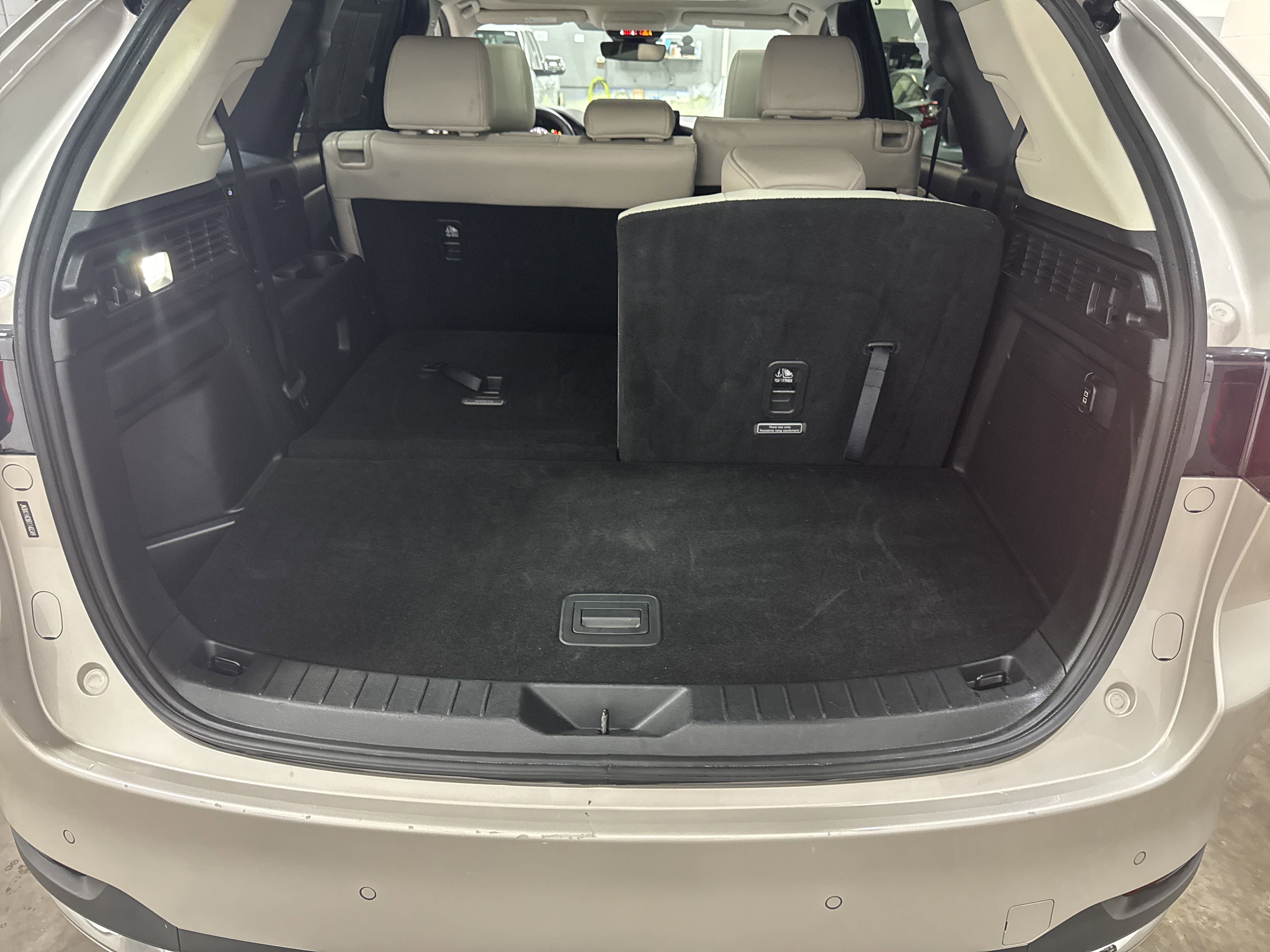 Used 2024 MAZDA CX-90 3.3 Turbo S image 39