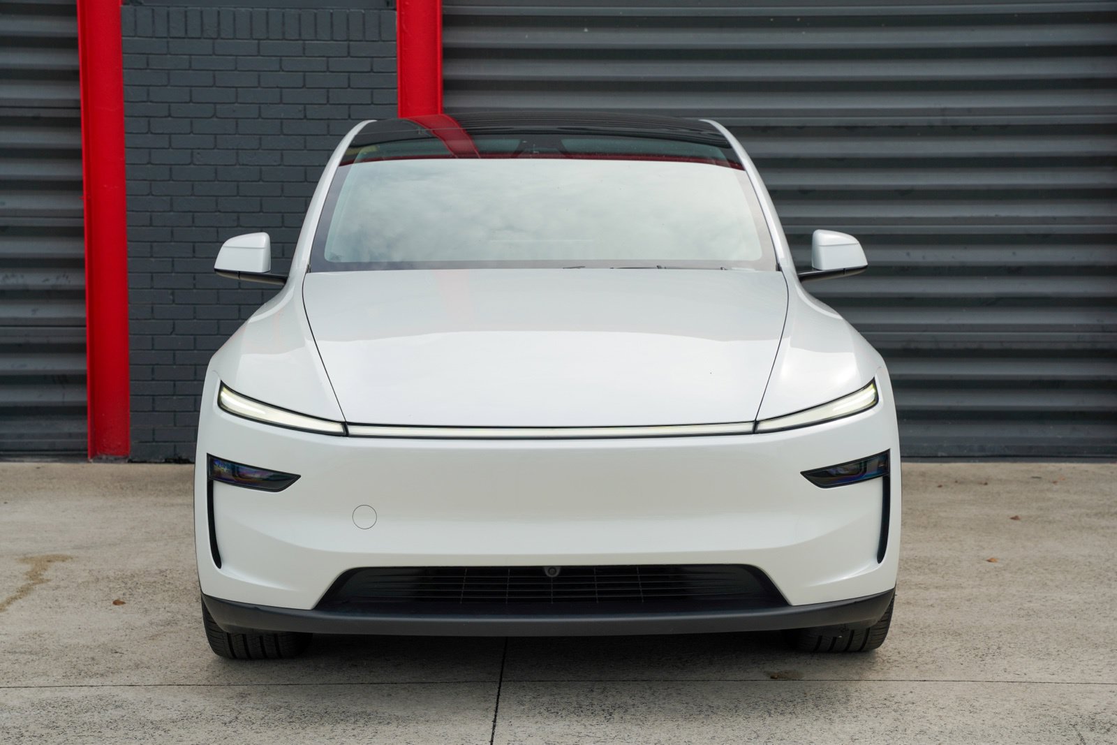 Used 2026 Tesla Model Y Long Range RWD image 8
