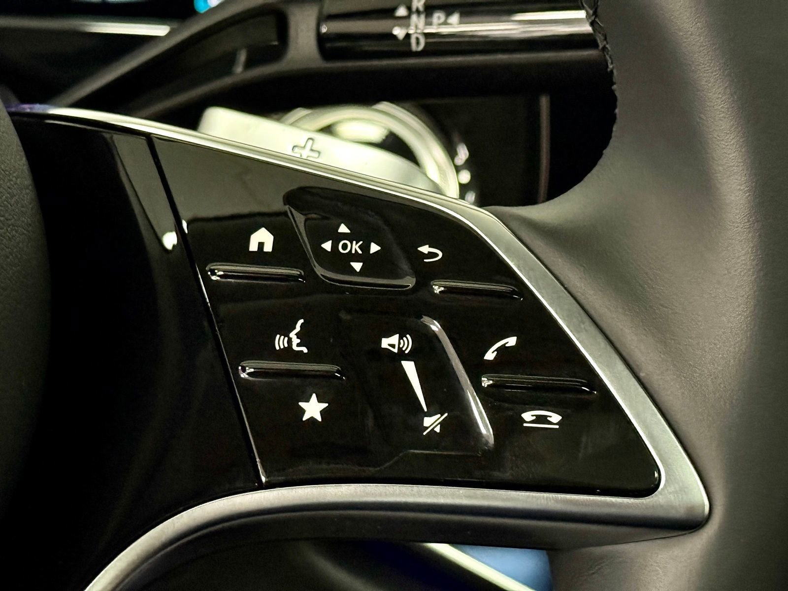 Used 2025 Mercedes-Benz E 450 4MATIC All-Terrain Wagon image 29