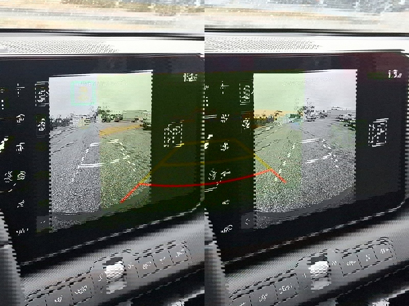 New 2025 Kia K4 EX image 12