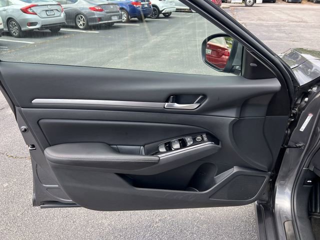 Used 2024 Nissan Altima 2.5 SL image 32