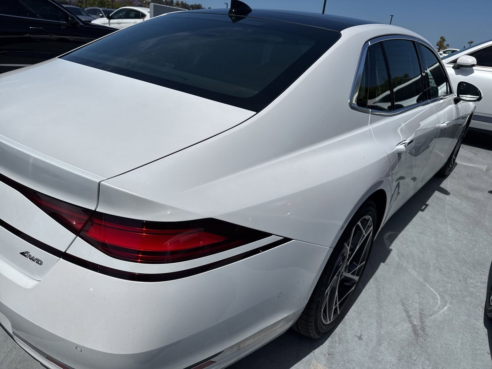Used 2023 Genesis G90 3.5T AWD/4WD image 8