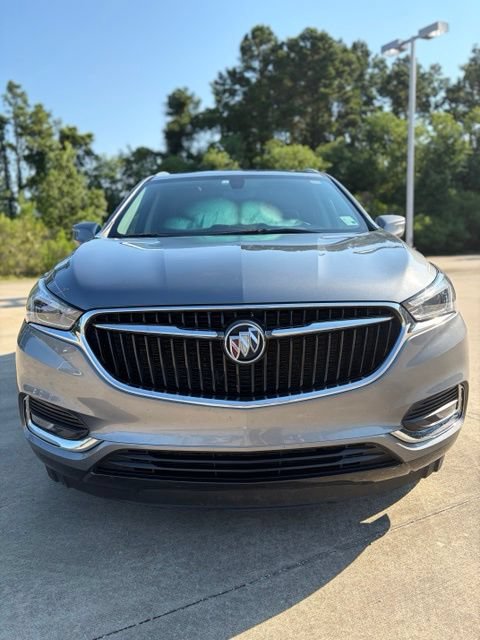 Used 2020 Buick Enclave Essence w/ Sound and Sites Package FWD image 9